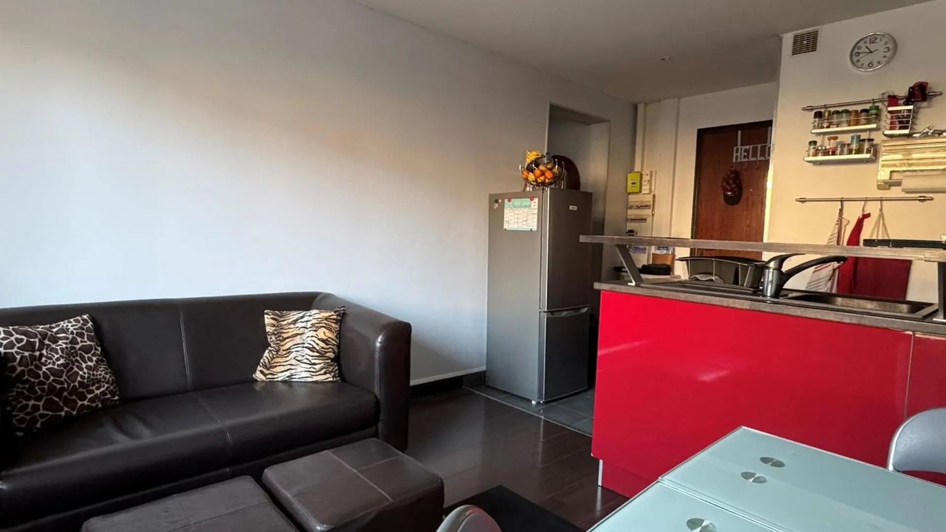 Type 2 Lumineux Avec Grand Garage A Aix-Les-Bains - Fr-1-555-104 Apartment