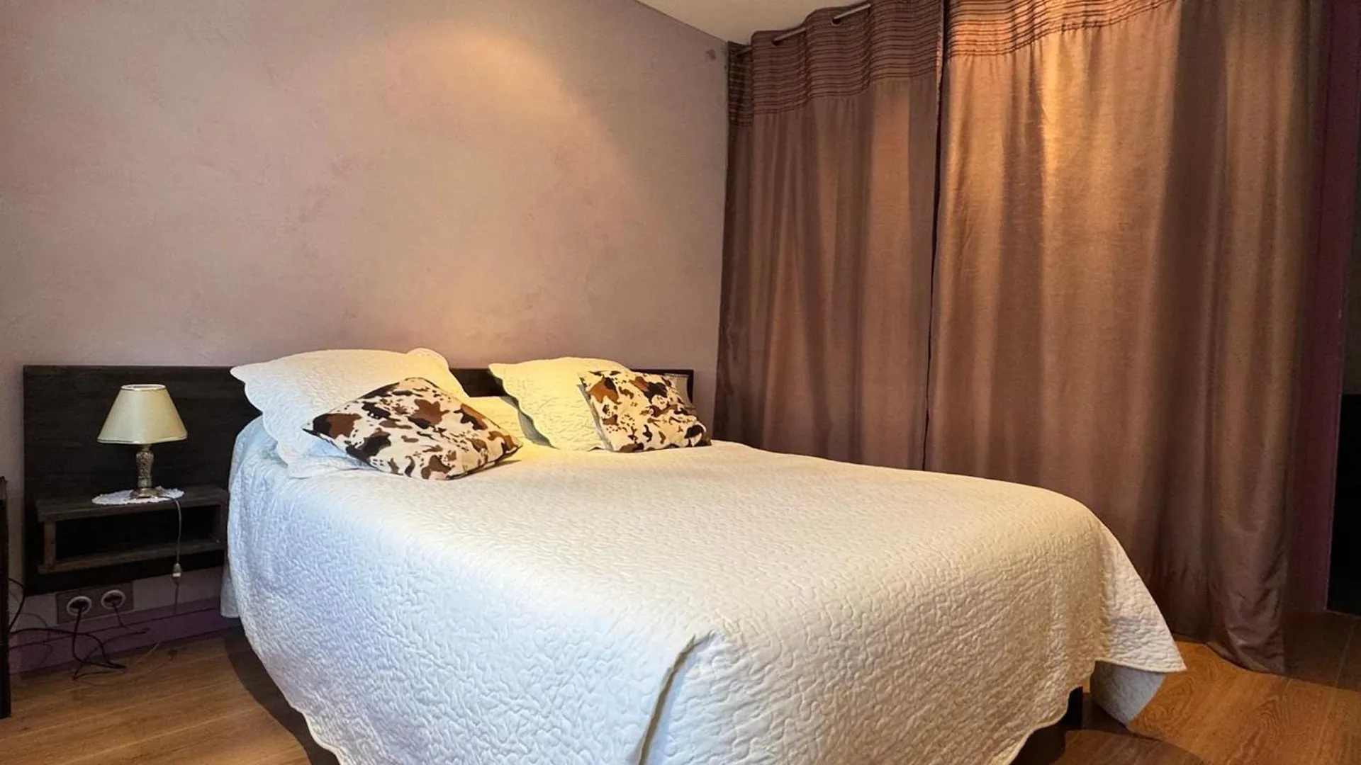 Type 2 Lumineux Avec Grand Garage A Aix-Les-Bains - Fr-1-555-104 Apartment 0*,